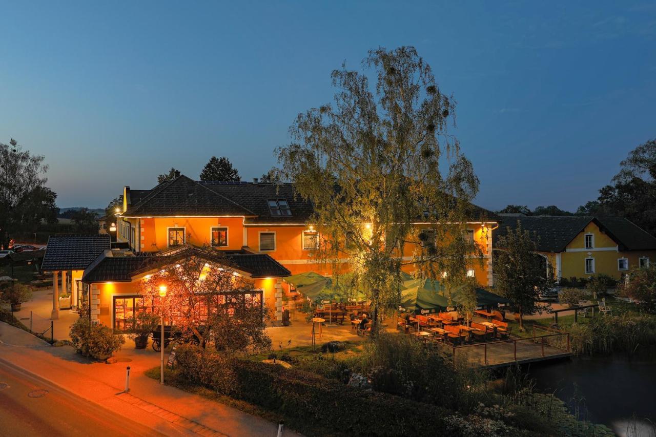 Perbersdorfer Heuriger Otel Neuhofen an der Ybbs Dış mekan fotoğraf