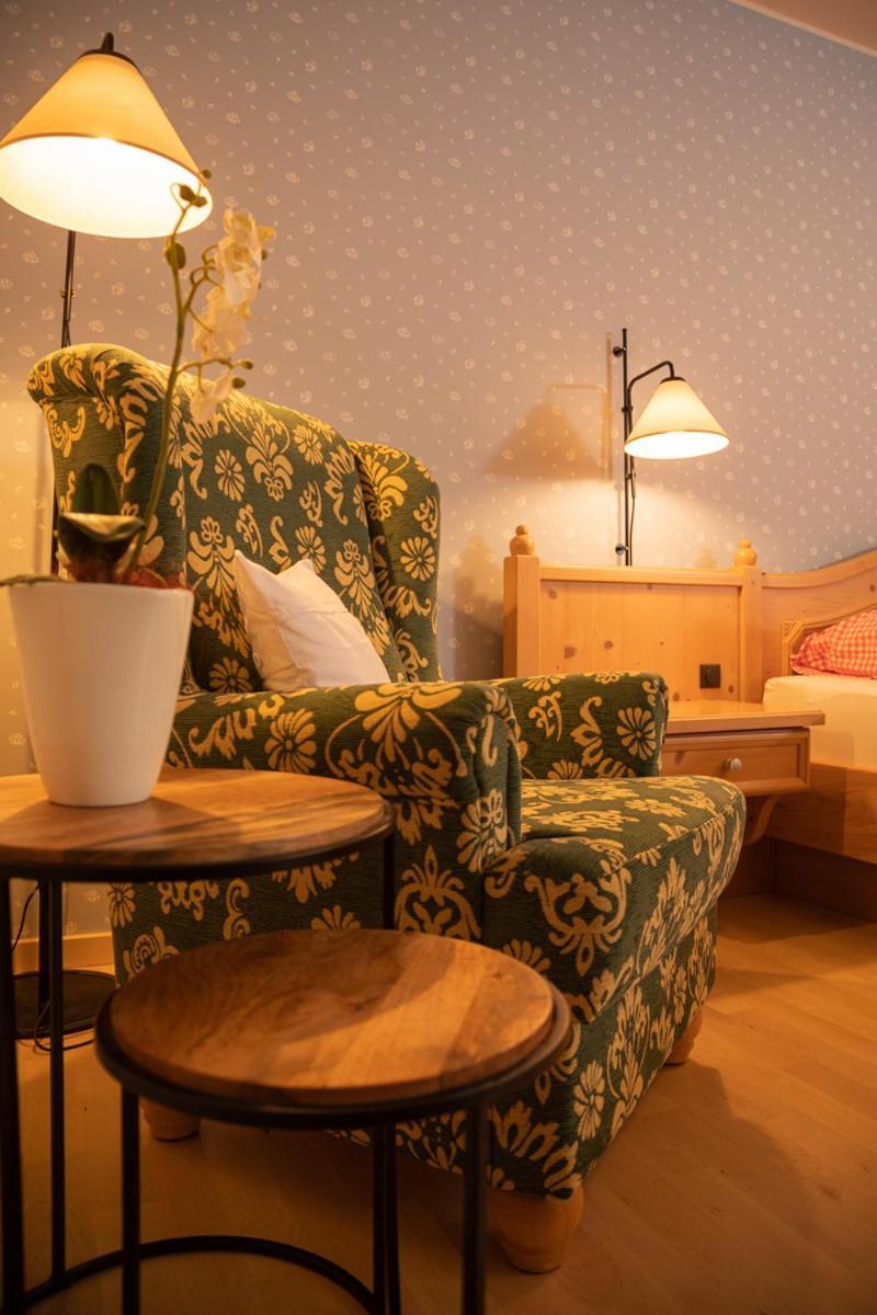 Perbersdorfer Heuriger Otel Neuhofen an der Ybbs Dış mekan fotoğraf