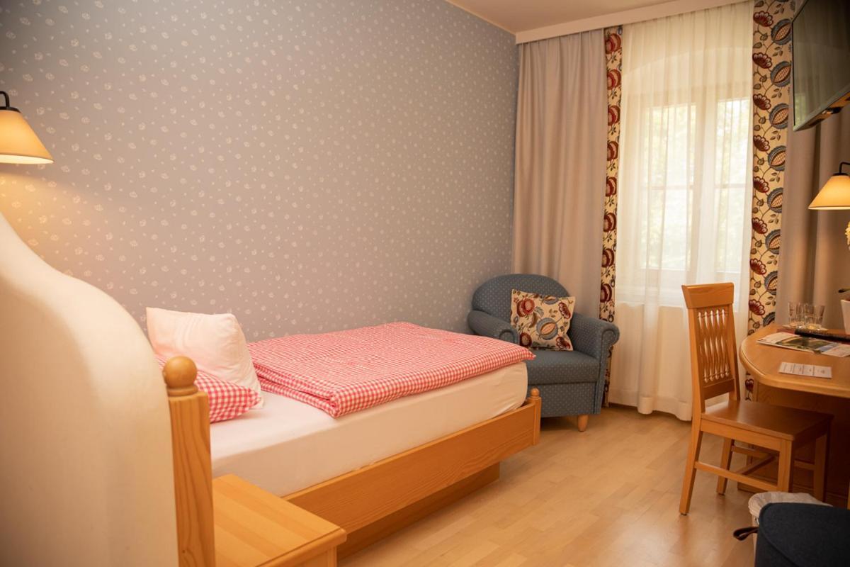 Perbersdorfer Heuriger Otel Neuhofen an der Ybbs Dış mekan fotoğraf